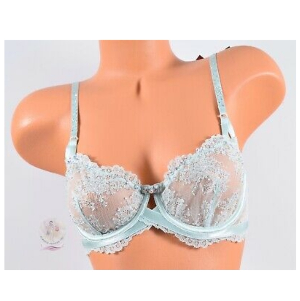 RARE Victoria's Secret Designer Collection Swarovski Exclusive Decorated Bra 36D